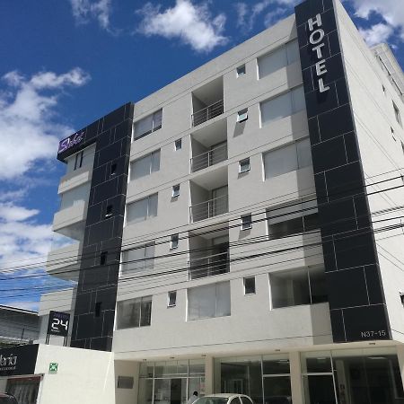 Hotel Sabet Кито Экстерьер фото